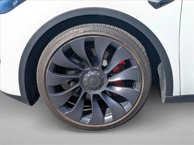 Used 2025 Tesla Model Y Performance AWD/4WD image 19
