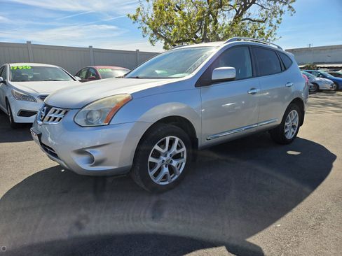 Used 2011 Nissan Rogue SV w/ SL Pkg image 1