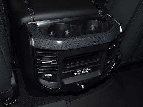 New 2026 RAM 1500 Big Horn AWD/4WD image 30