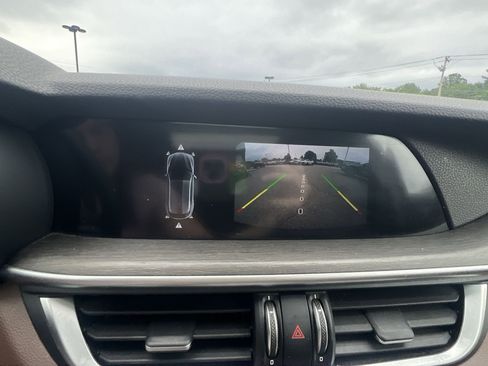 Used 2021 Alfa Romeo Stelvio Ti w/ Nero Edizione image 72