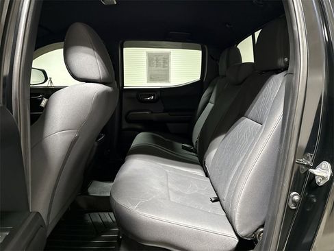 Used 2019 Toyota Tacoma SR5 image 22