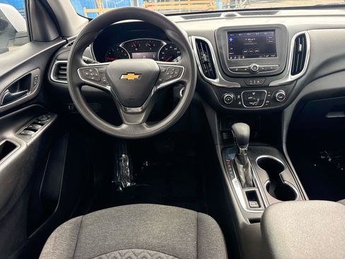 Used 2023 Chevrolet Equinox LT FWD image 14