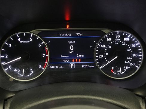 Used 2021 Nissan Sentra SR w/ SR Premium Package image 23