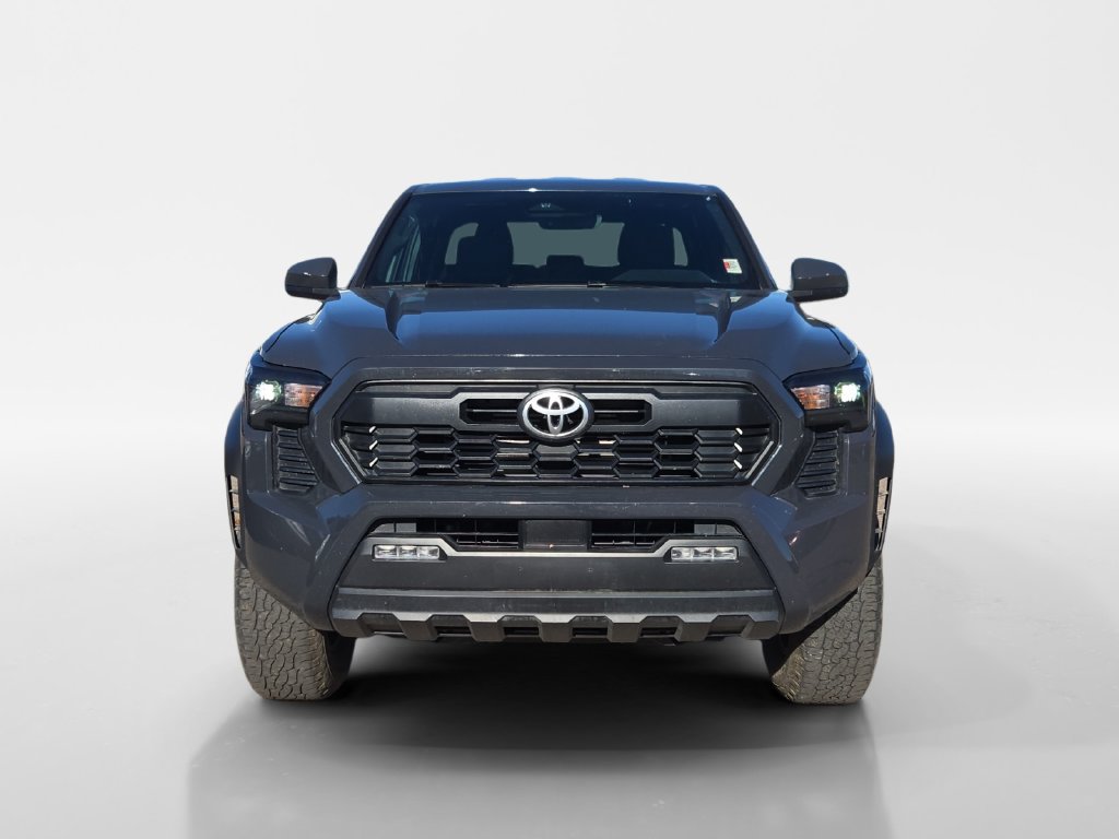 Used 2024 Toyota Tacoma TRD Off-Road AWD/4WD image 8