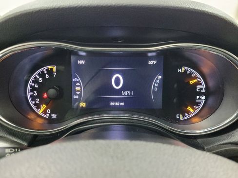 Used 2018 Jeep Grand Cherokee Altitude RWD image 23