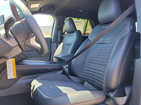 New 2026 Ford Explorer ST-Line w/ ST-Line Street Pack image 17