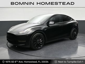 Used 2022 Tesla Model Y Performance AWD/4WD video 1