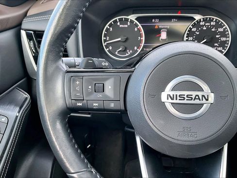 Used 2021 Nissan Rogue SL w/ Premium Package image 20