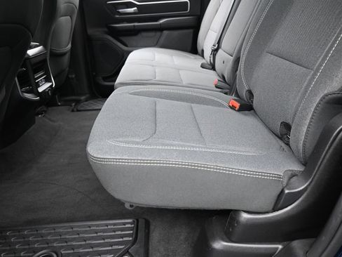 Used 2021 RAM 1500 Big Horn RWD image 30