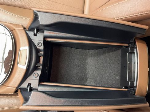 Used 2022 Mercedes-Benz E 350 Sedan w/ Driver Assistance Package image 33