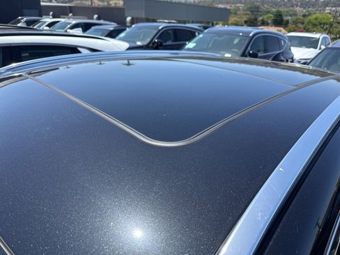 Used 2023 Genesis GV70 2.5T w/ Select Package AWD/4WD image 4