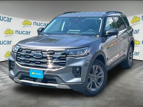 New 2026 Ford Explorer Active w/ Active Comfort Package AWD/4WD image 2