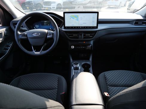 Used 2024 Ford Escape Active w/ Tech Pack #2 AWD/4WD image 10