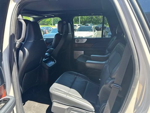 Used 2023 Lincoln Navigator Reserve AWD/4WD image 51