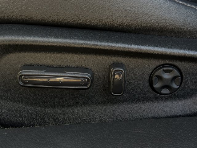 Used 2020 Honda Accord Touring image 25