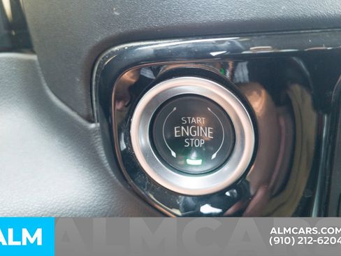 Used 2025 GMC Sierra 1500 Elevation w/ Elevation Premium Package AWD/4WD image 28