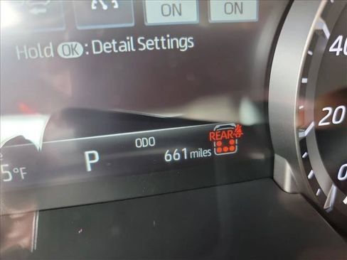 Used 2026 Toyota Highlander XLE AWD/4WD image 18