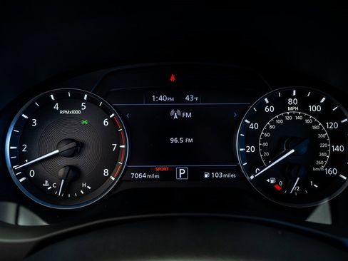 Used 2023 INFINITI QX50 Luxe image 46