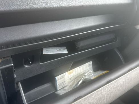 Used 2017 Ford F150 XL w/ Equipment Group 101A Mid image 19