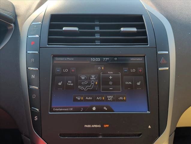 Used 2013 Lincoln MKZ FWD image 15