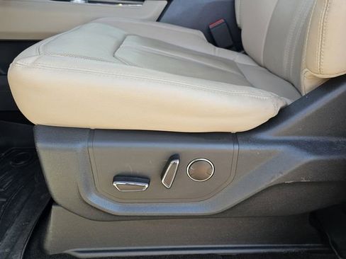 Certified 2022 Ford Expedition Limited image 15