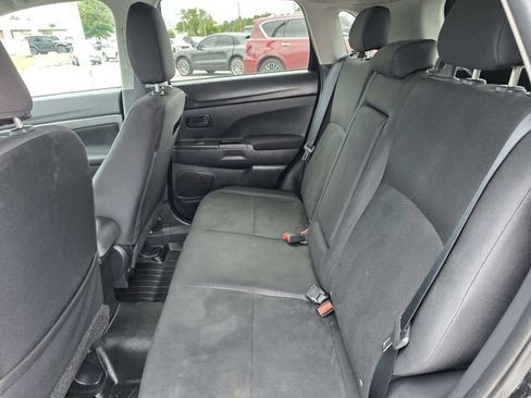 Used 2014 Mitsubishi Outlander Sport ES FWD image 7