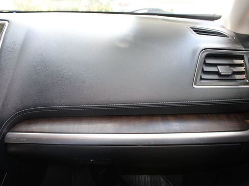 Used 2018 Subaru Outback 2.5i Limited image 32