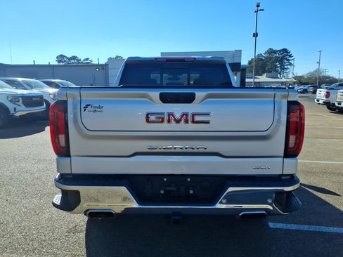 Used 2021 GMC Sierra 1500 SLT w/ SLT Premium Plus Package image 4