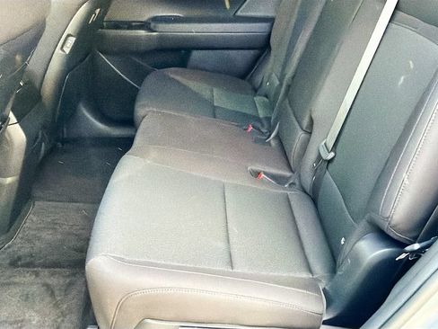 Used 2024 Hyundai Santa Fe SE AWD/4WD image 32