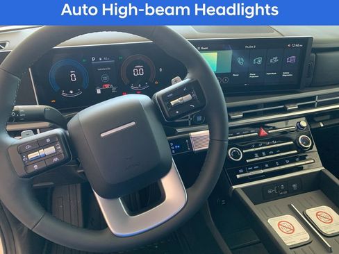 New 2026 Hyundai Santa Fe SE image 5