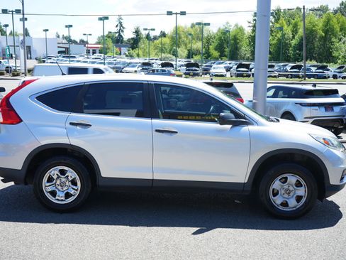 Used 2015 Honda CR-V LX image 6