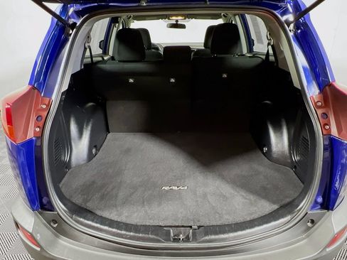 Used 2015 Toyota RAV4 LE AWD/4WD image 22