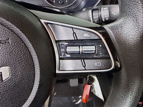 Used 2024 Kia Forte LXS FWD image 15