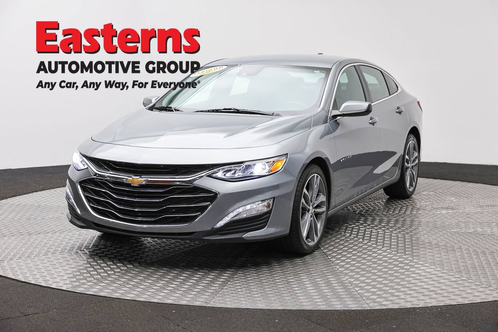 Used 2024 Chevrolet Malibu LT FWD image 1