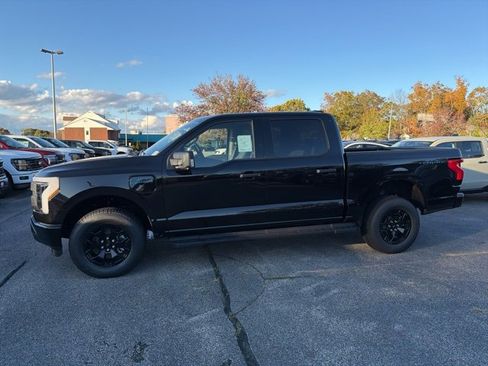 New 2025 Ford F150 Lightning XLT image 3