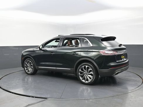 Used 2021 Lincoln Nautilus Reserve w/ Cargo Utility Package image 5