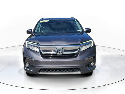 Used 2019 Honda Pilot Touring image 2