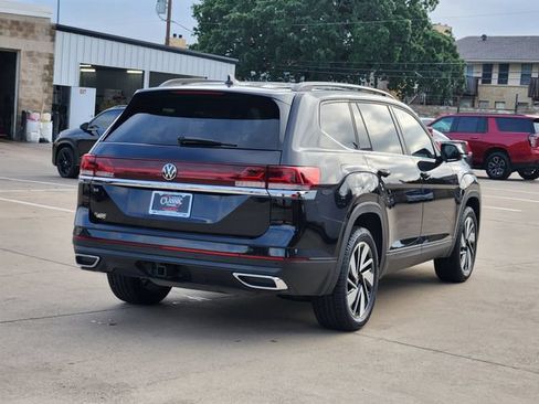 Used 2024 Volkswagen Atlas SE FWD image 15