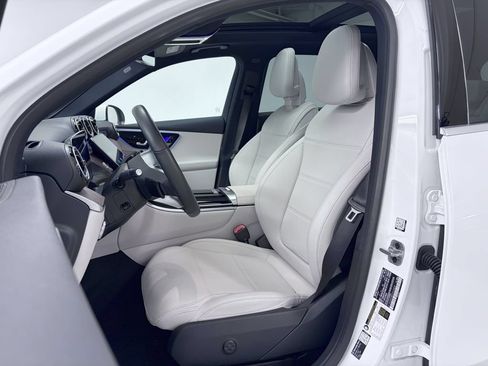 Certified 2026 Mercedes-Benz GLC 300 4MATIC image 15