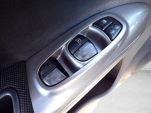 Used 2012 Nissan Juke S AWD/4WD image 12