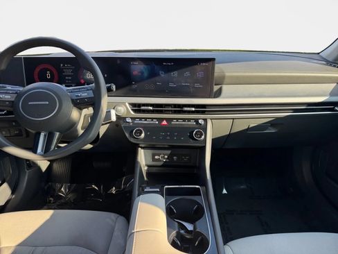 Used 2025 Hyundai Sonata SEL FWD image 13