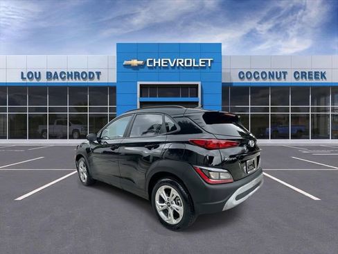 Used 2022 Hyundai Kona SEL image 8