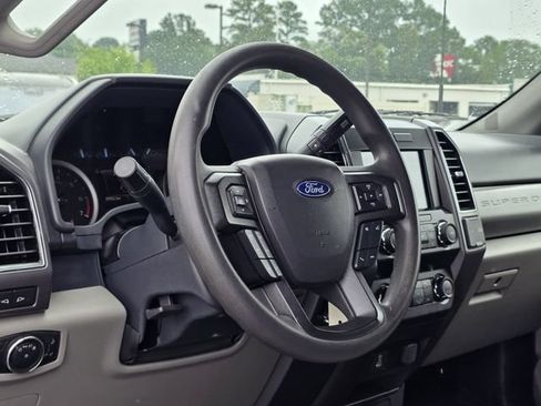Used 2022 Ford F250 XLT AWD/4WD image 24