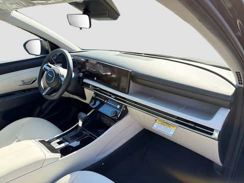 New 2026 Hyundai Tucson SEL image 14