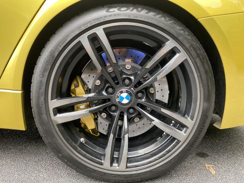 Used 2017 BMW M3 RWD image 44