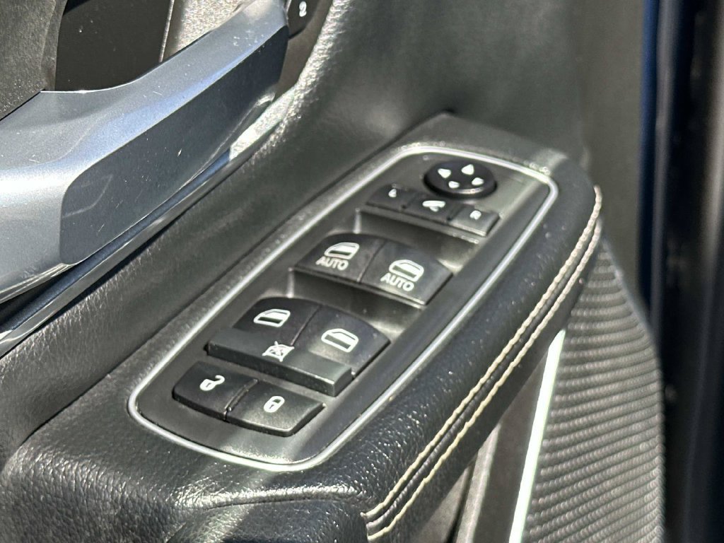 Used 2020 RAM 1500 Laramie AWD/4WD image 21