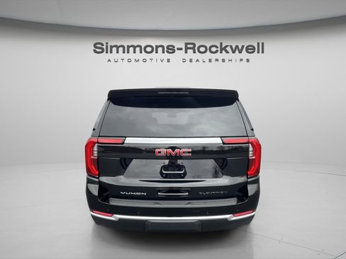 New 2026 GMC Yukon Elevation image 6