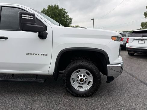 Used 2024 Chevrolet Silverado 2500 W/T w/ WT/CX Safety Package AWD/4WD image 33