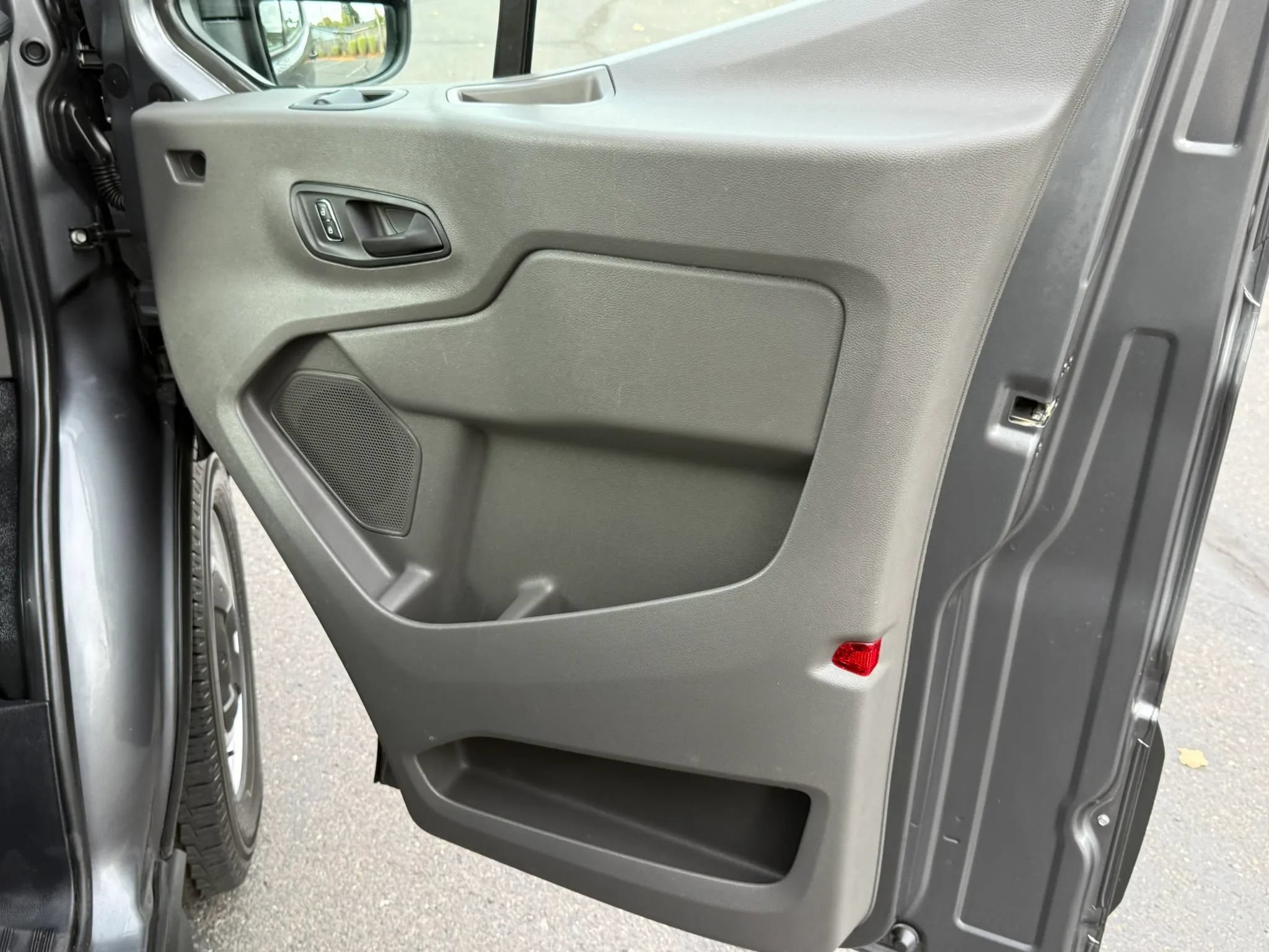 Used 2023 Ford Transit 350 XL RWD image 33