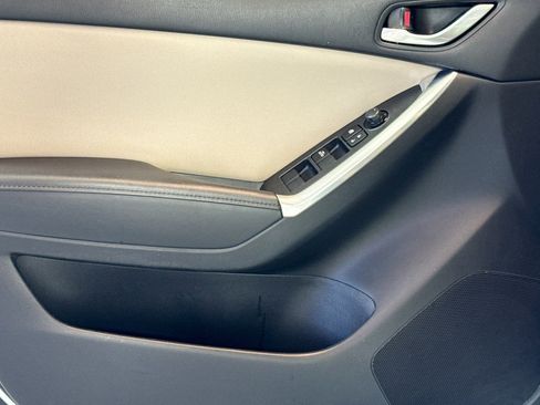 Used 2016 MAZDA CX-5 Touring image 17